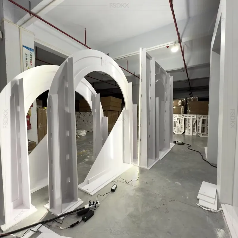 White PVC Flower Arch Stand Ki - Lighting Decor Rentals 评论和价格