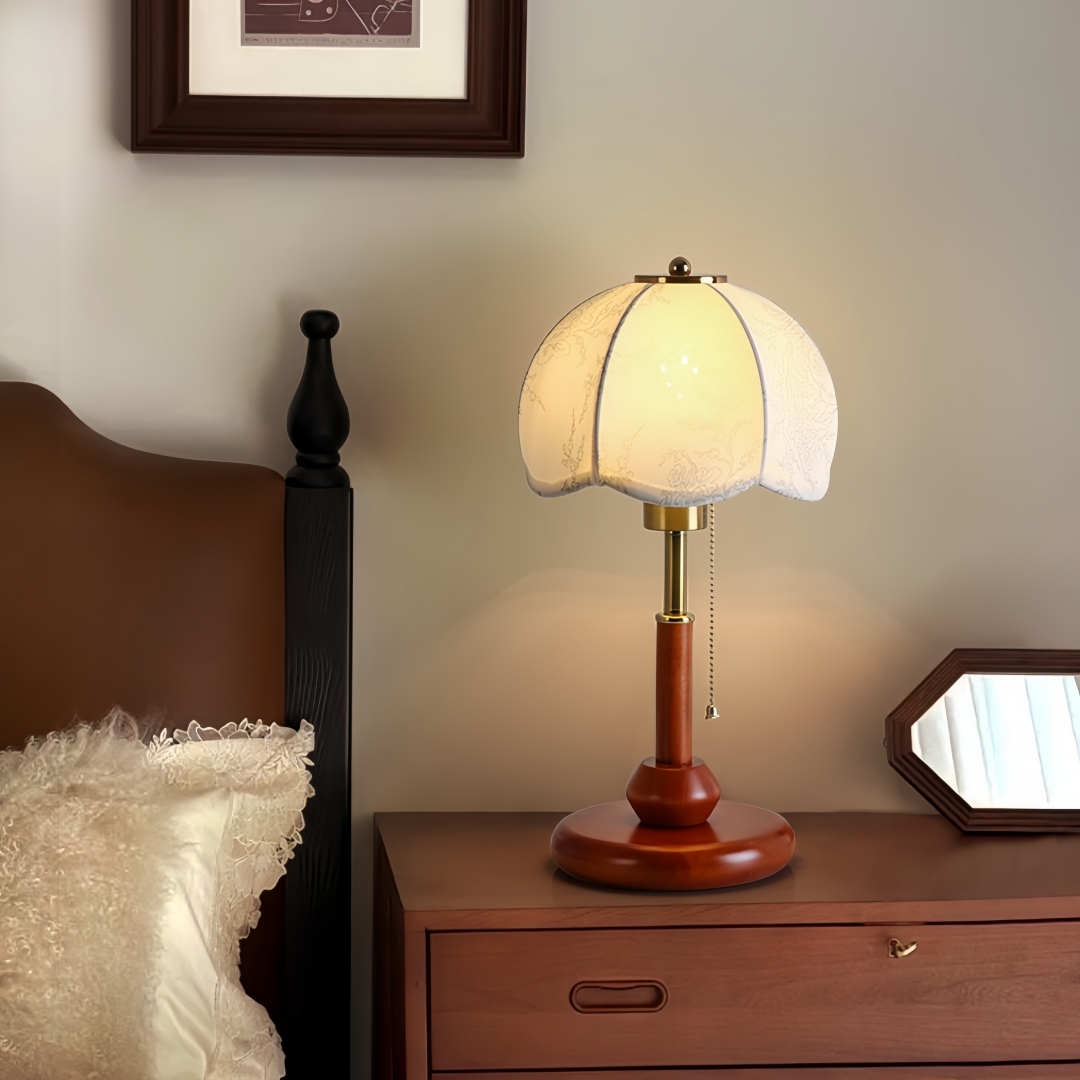 Vintage Scalloped Dome Table L - Decor Lighting Table Lamps 评论和价格